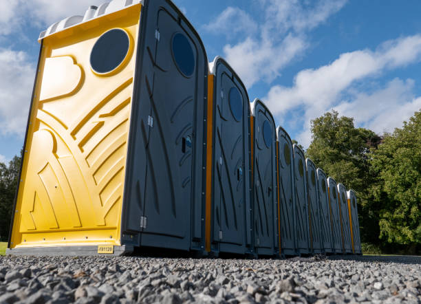 Best Deluxe Portable Toilet Rental  in Saginaw, MI
