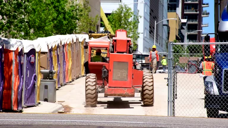 Best Portable Toilet Rental for Emergency Services  in Saginaw, MI